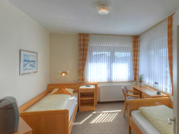 3 Bett Zimmer 360° Panorama